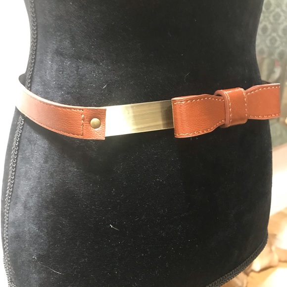Betsey Johnson Bow Belt - Picture 3 of 4